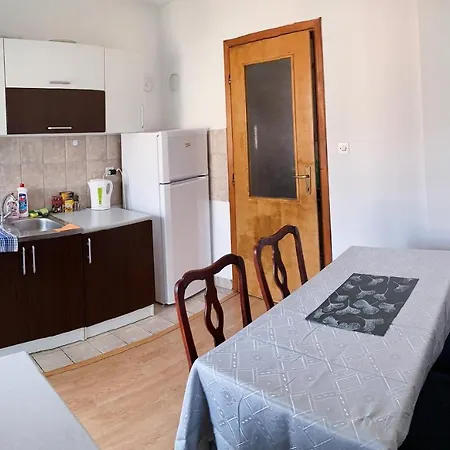 Sunny Bulevar モスタル